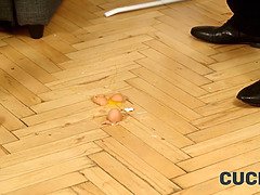 アナル, ブロンド, 浮気する, チェコ, 旦那, 乳首, ストッキング, 妻