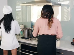 69, 茶髪の, フェティッシュ, 食べ物, なめる, 淫乱熟女, 自然山雀, アウトドア