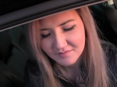 Russian Lee Anne gives a sensual bj then gets fucked on the backseat