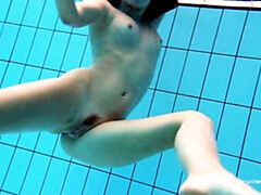 18, 茶髪の, チェコ, 女, Hd, 自然山雀, 公共, 一人