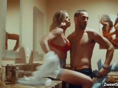 Chica, Tetas grandes, Rubia, Tetona, Corridas, Garganta profunda, Sexo duro, Estrella porno