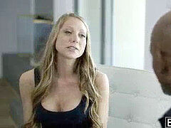 Grosser schwanz, Schwarz, Blasen, Spermaladung, Aufs gesicht abspritzen, Lingerie, Strümpfe