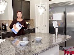Tetas grandes, Estilo perrito, Hd, Cocina, Tetas naturales, Cabello corto, Adolescente, Tetas