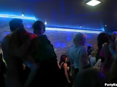 Любители, Большой член, Блондинки, Брюнетки, Одетые девушки голые парни, Оргии, Свингеры, Сиськи