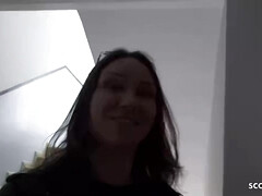 Blasen, Geile alte tussi, Schwanz, Aufs gesicht abspritzen, Milf, Mutti, Zierlich, Titten