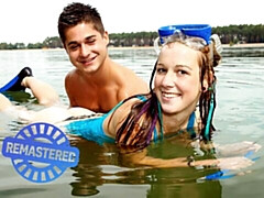 18 jaar, Strand, Grote kont, Grote lul, Hondjeshouding, Natuurlijke tieten, Buiten, Tiener