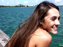 Бикини, Минет, От первого лица, Глотающие