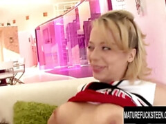 18 jaar, Grote mammen, Sperma shot, Hd, Rijpe lesbienne, Kut duiken, Geschoren, Tiener