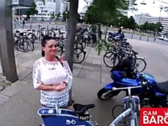 Leie, Braunhaarige, Deutsch, Natürlichen titten, Im freien, Realität, Tätowierung, Titten