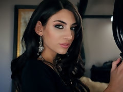 Cul, Sucer une bite, Brunette brune, Branlette thaïlandaise, Embrassement, Rasée, Adolescente, Nénés