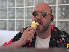 Blonde, Sucer une bite, Couple, Queue, En levrette, Européenne, Branlette thaïlandaise, Masturbation