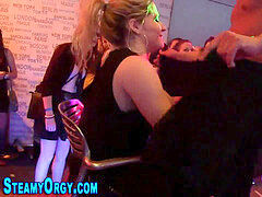 Минет, Одетые девушки голые парни, Европейки, Ласковые ручки, Оргии, Вечеринка, Реалити, Молоденькие