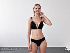 Lieveling, Grote mammen, Blond, Europees, Alleen, Tieten likken