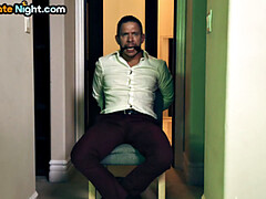 Anal, Culo grande, Tetas grandes, Mamada, Garganta profunda, Ébano, Tatuaje, Adolescente