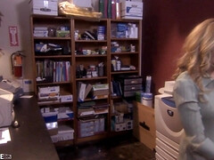 ブロンド, フェラチオ, イく瞬間, 淫乱熟女, オフィス, オッパイの