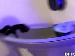 Amateur, Blonde, Brunette brune, Gorge profonde, Lingerie, Fête, Pov, Fessée