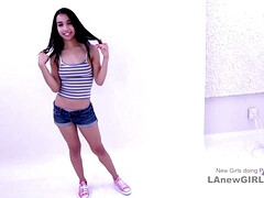 Teenager 19 sweetie shows penis sucks skills in studio