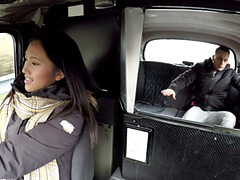 18, アジア人, 車, ハメ撮り, 現実, ストッキング, ティーン, オッパイの