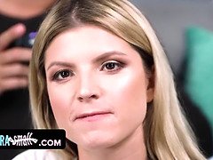 Homme nu et filles habillées, Tir de sperme, Hd, Petite femme, Chatte, Criant, Adolescente, Nénés