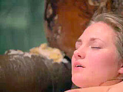 Bruinharig, Masturbatie, Alleen