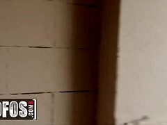 Grote kont, Pijpbeurt, Hardcore, Natuurlijk, Openbaar, Rijden, Russisch, Tieten likken