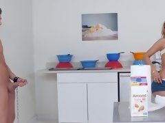 Красотки, Большие сиськи, Минет, Женское доминирование, Хд, На кухне, Киски, Наездница