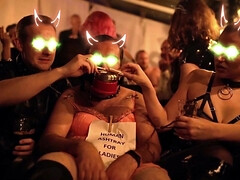 In den arsch, Sadomasochismus, Fesselspiele, Verrückt, Gesichtssitzen, Fetisch, Hardcore, Muschi