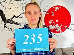 Enthousiasteling, Grote kont, Grote lul, Grote mammen, Blond, Pijpbeurt, Hondjeshouding, Moeder die ik wil neuken