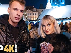 Blond, Gevangen, Man die toekijkt, Tsjechisch, Hd, Geld, Tepels, Gezichtspunt