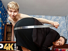 Sucer une bite, Brunette brune, Rondelette, Queue, Hard, Mature, Russe, Professeur