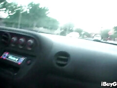 18 años, Amateur, Morena, Coche, Sexo duro, Pov, Público, Coño