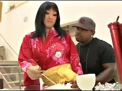 アジア人, デカチン, 黒人, 黒人