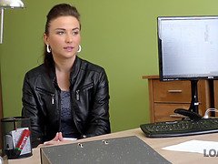 Brunette brune, Femme couguar, Léchez, Mère que j'aimerais baiser, Maman, Seins naturels, Chatte, Belle mère