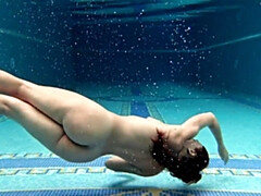 18 летние, Большая жопа, Хд, Венгерки, Бассейн, На публике, Молоденькие, Под водой