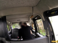 Enthousiasteling, Anaal, Pijpbeurt, Auto, Vingeren, Buiten, Kut duiken, Anaal likken