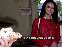 Verga grande, Mamada, Morena, Nylon, Al aire libre, Pov, Público, Realidad