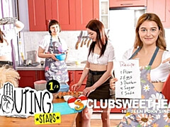 18 летние, В клубе, На кухне, Мастурбация, Натуральные сиськи, Вечеринка, Бритые, Молоденькие