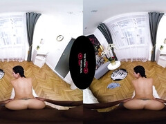 Grosse bite, Gros seins, Sucer une bite, Interracial, Fille latino, Réalité, Rasée, Nénés