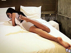 Amateur, Asiatique, Pieds, Jeunes transsexuelles thaïlandaises, Culottes ou slips, Transsexuelle, Solo