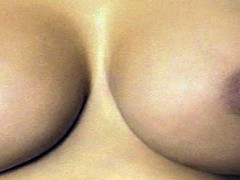 デカパイ, セレブ