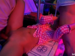 Большой член, Большие сиськи, Секс без цензуры, Межрасовый секс, Лизание, Мастурбация, Оргии, Киски