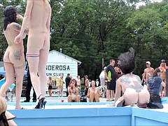 De plein air, Public, Softcore