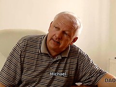 Braunhaarige, Geschnappt, Papi, Hd, Lecken, Masturbation, Muschi, Jungendliche (18+)