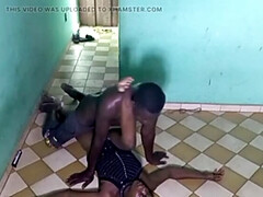 18, お尻, 浮気者, イく瞬間, インド人, キス, 母, 妻