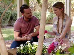 18 años, Amateur, Tetas grandes, Tetona, Fetiche, Penetracion con dedos, Pequeña, Anilingus