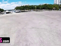 Amateur, Gros cul, Brunette brune, Groupe, Masturbation, Nue  à poil, Orgie, Chatte