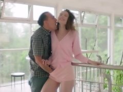 Blonde, Sucer une bite, Doigter, Branlette thaïlandaise, Rasée, Maigrichonne, Adolescente, Nénés