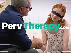 ぽっちゃり, デカパイ, ブロンド, 淫乱熟女, オマンコ, タトゥー, ティーン, 三人