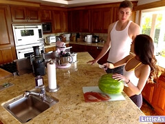 18 jaar, Kont, Pijpbeurt, Schattig, Hardcore, Ruw, Tiener, Tieten likken