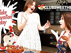 18 jahre, Grosse titten, Fetisch, Fingern, Hd, Küssen, Lecken, Rasiert